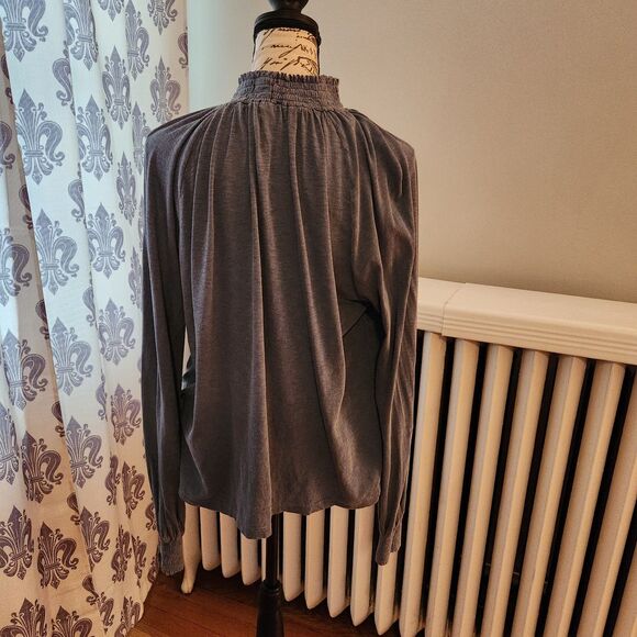 Sundry for Evereve Blue-Grey High Neck Puff Sleeve Raglan Smocked Knit Top Sz M - Picture 3 of 8